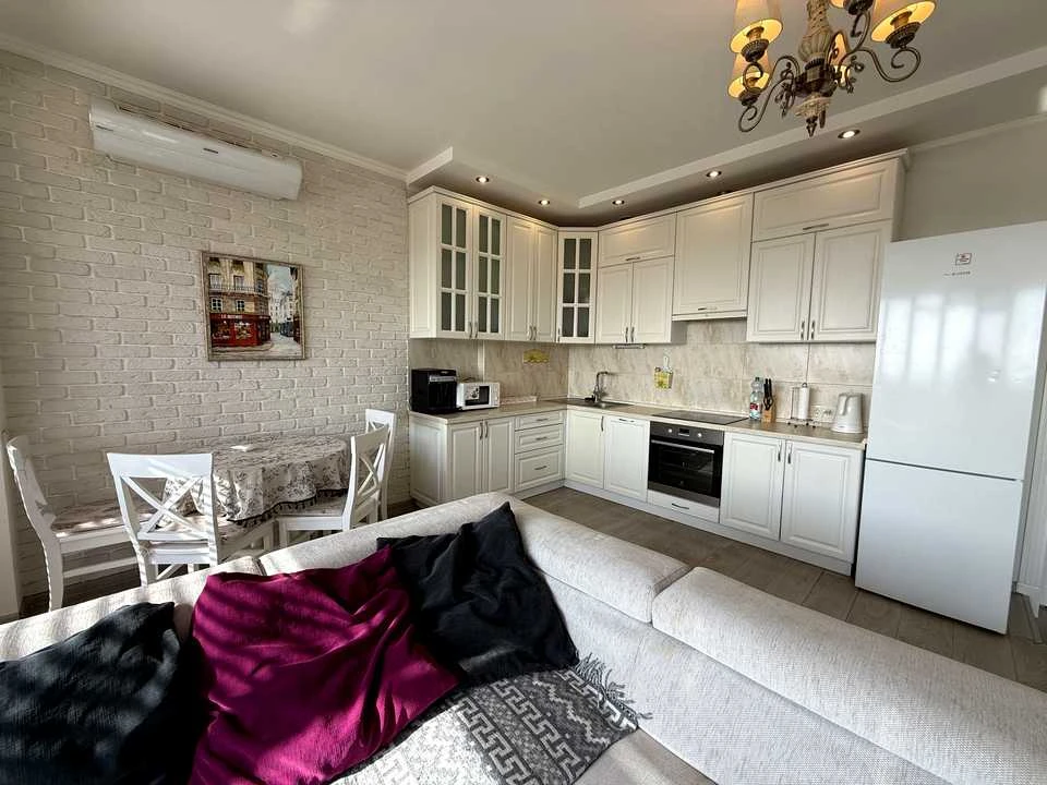 Apartment. Eugene Konovalets st., Kyiv