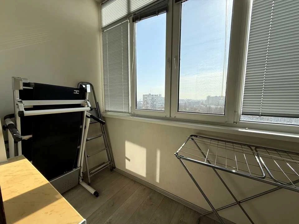 Apartment. Eugene Konovalets st., Kyiv