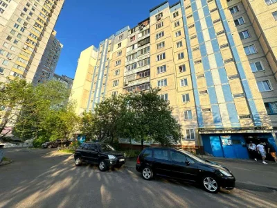 Квартира. Киев, Здолбуновская ул.