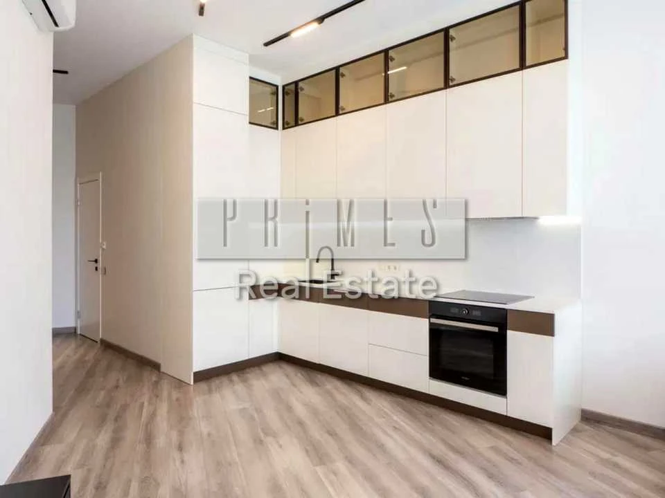 Apartment. Michael Boychuk Street, Pechersk.