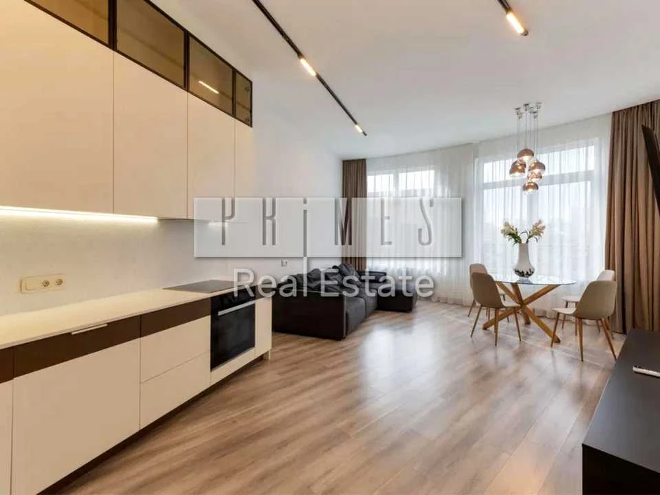 Apartment. Michael Boychuk Street, Pechersk.
