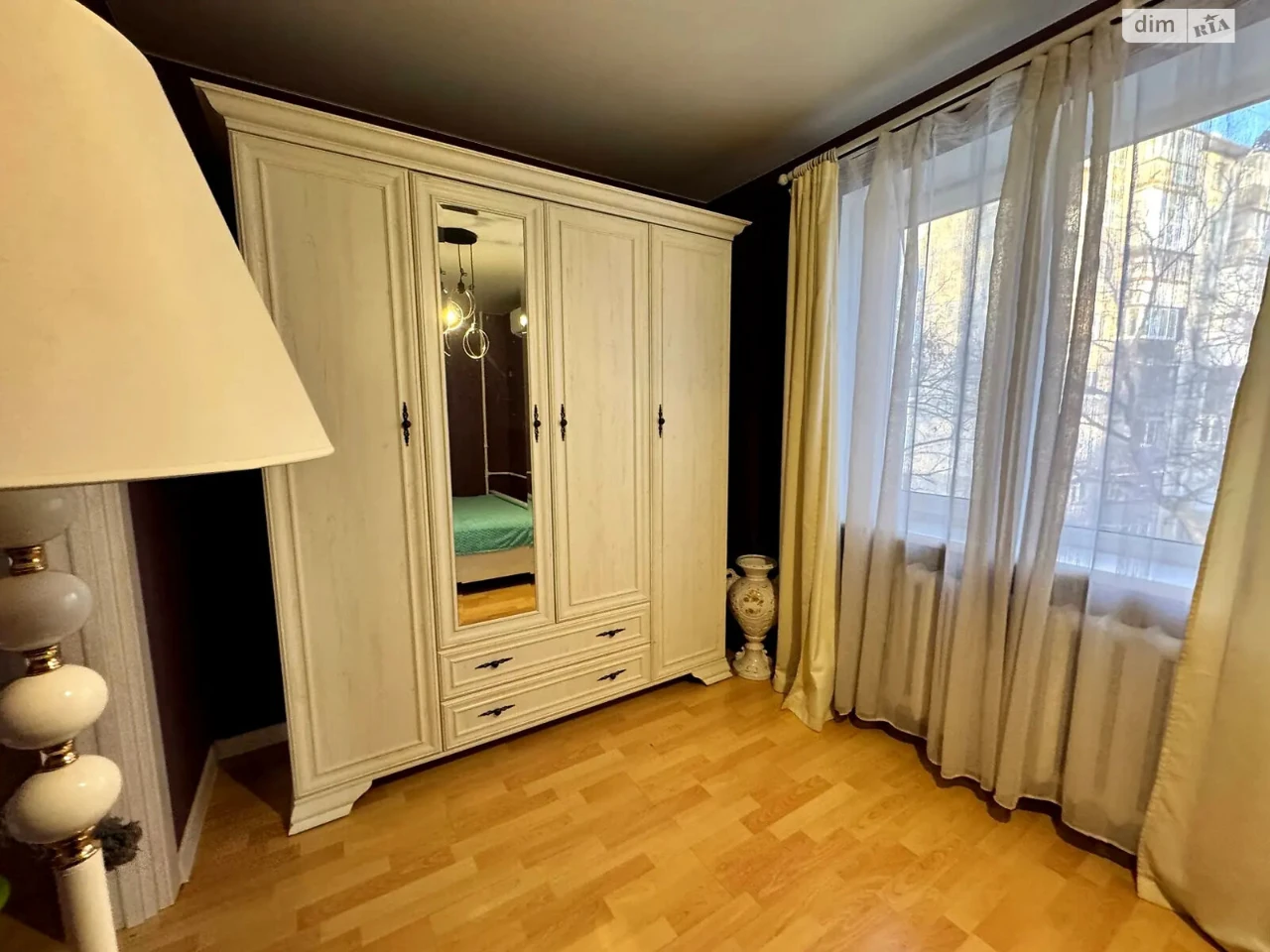 Long-Term Rental Apartment, Perhotravnevyi Massiv
