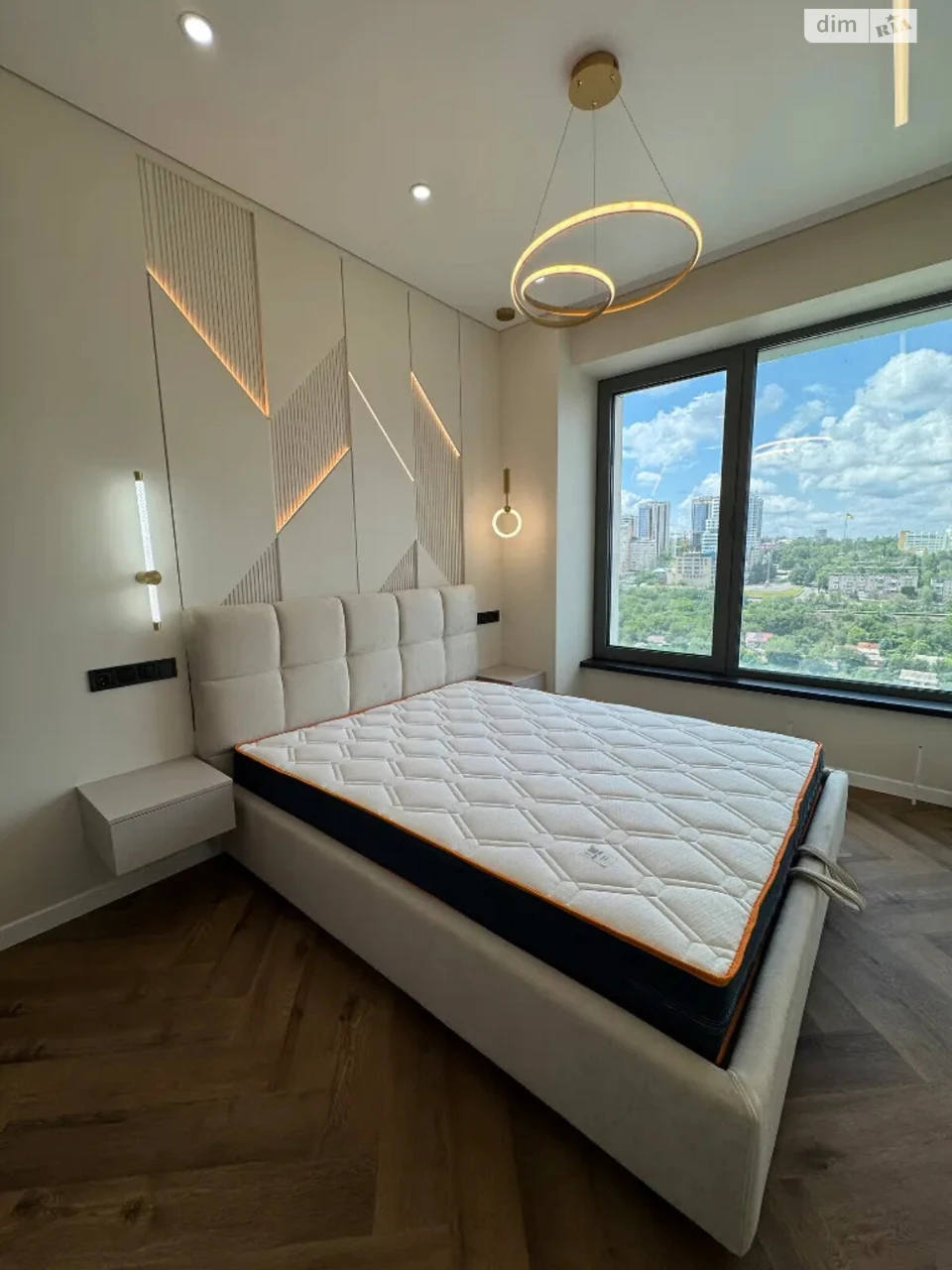 Long-Term Rental Apartment Sobornyi