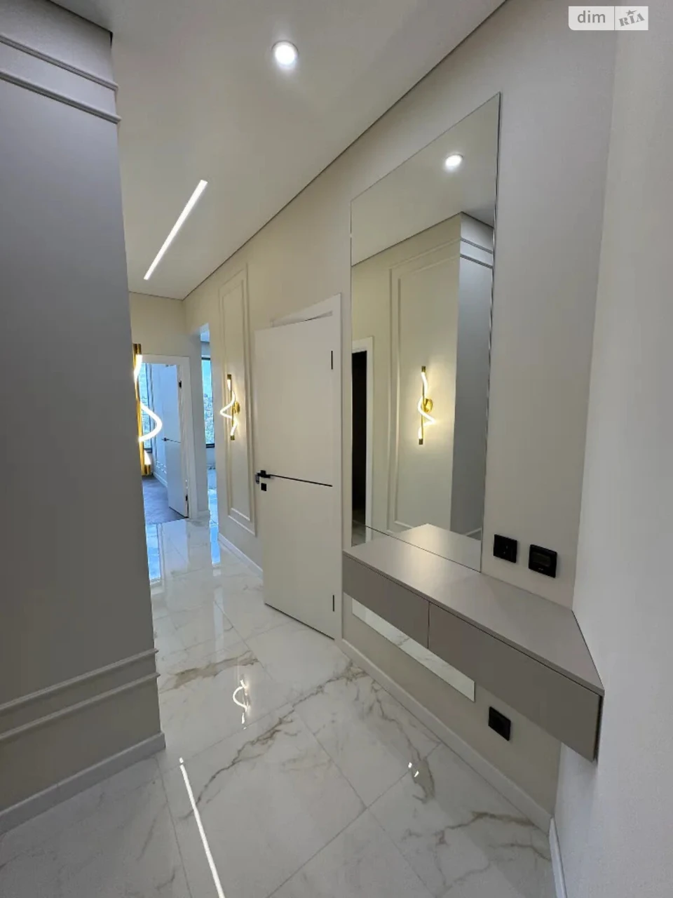 Long-Term Rental Apartment Sobornyi