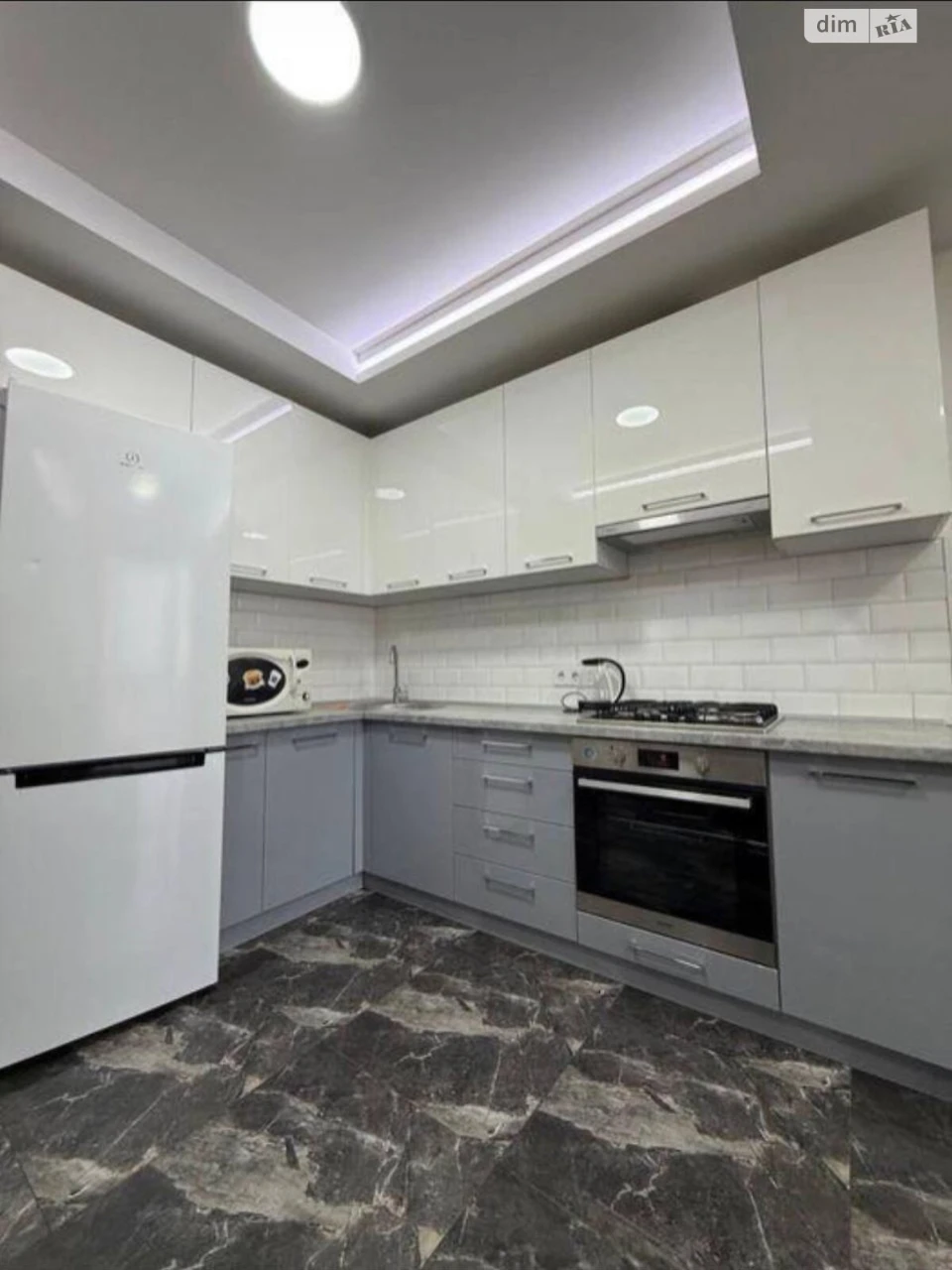 Long-Term Rental Apartment in Mandrykivka