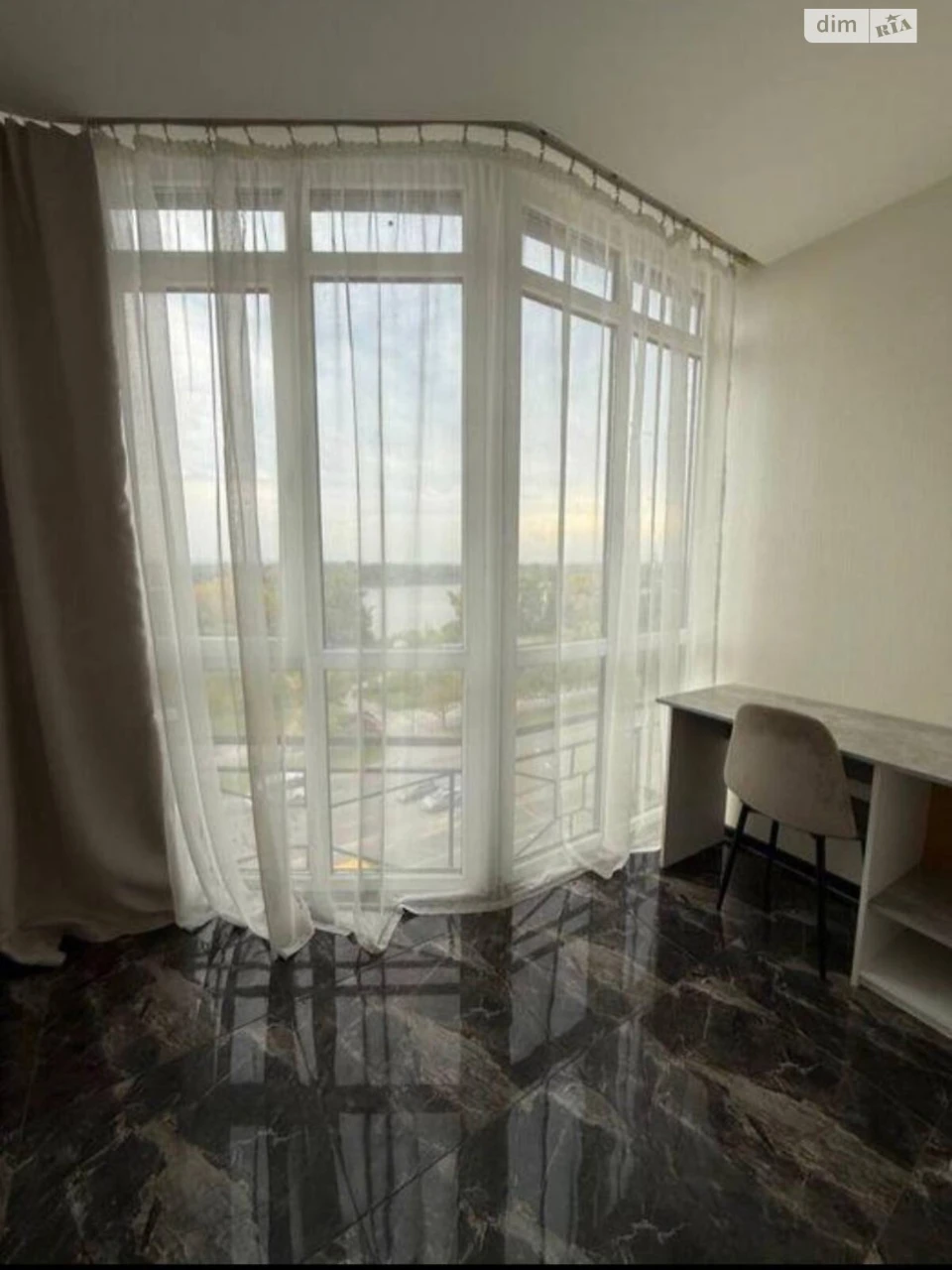 Long-Term Rental Apartment in Mandrykivka
