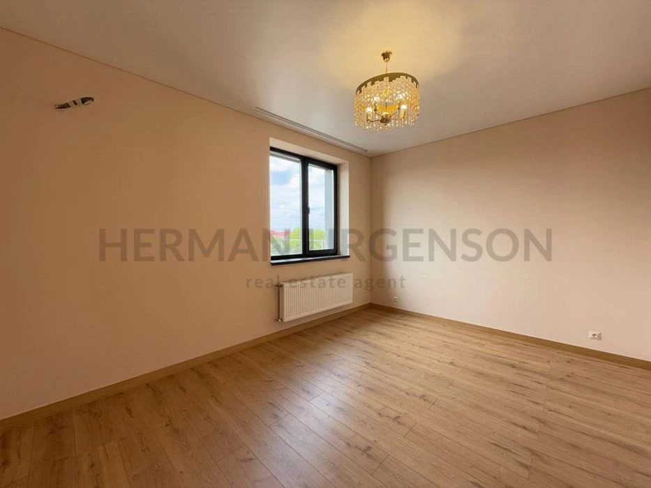 Продаж 3к квартири 92 м.кв / вул. Собранецька, Центр