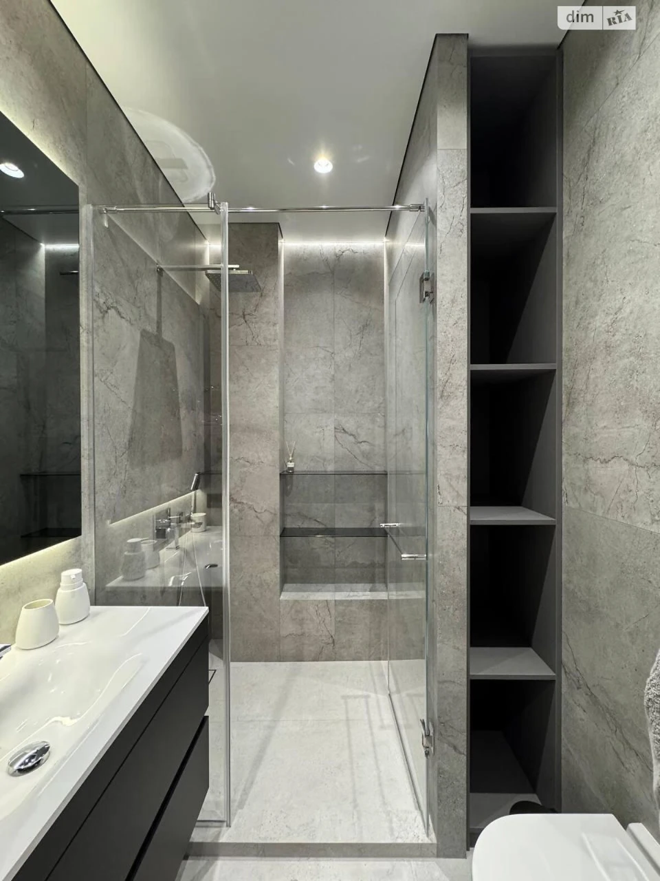 Long-Term Rental Apartment Sobornyi