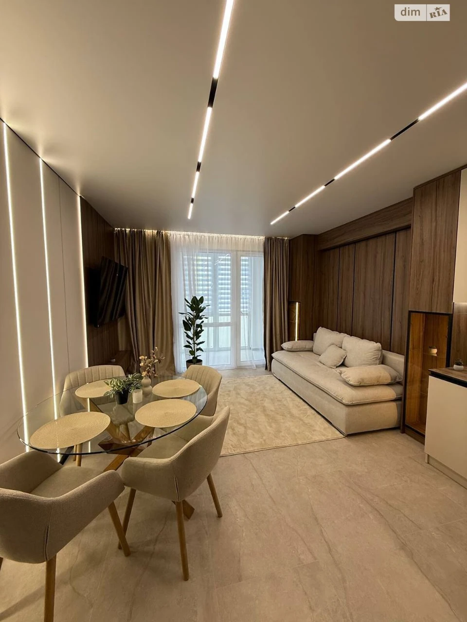 Sale Apartment New Lviv
