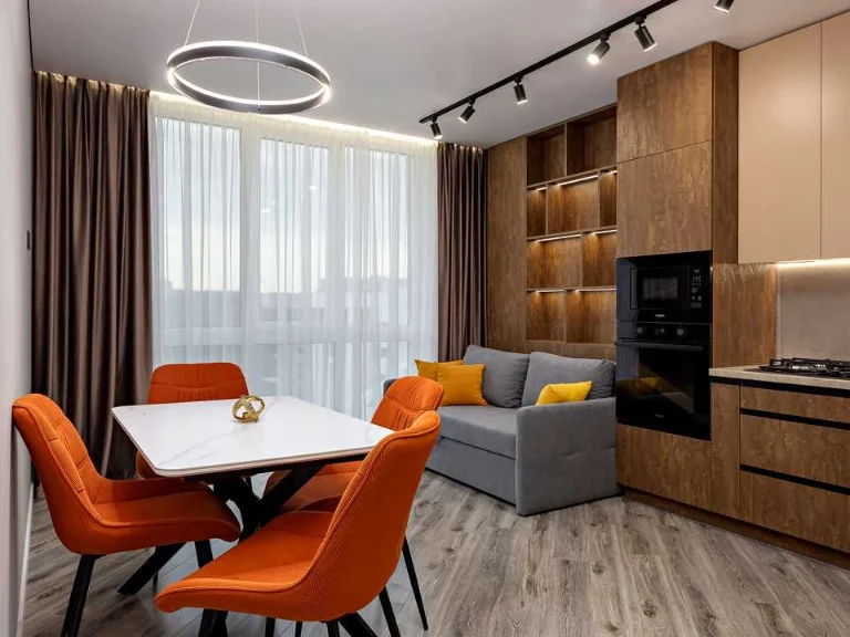 Apartment. Maloholoskovska Street, Lviv