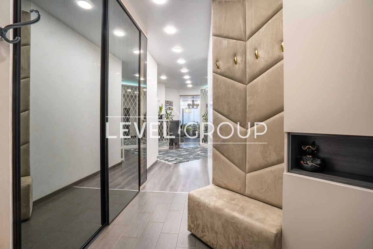 Продаж просторої 3-кімнатній квартири | 154 м² | вул. Преображенська