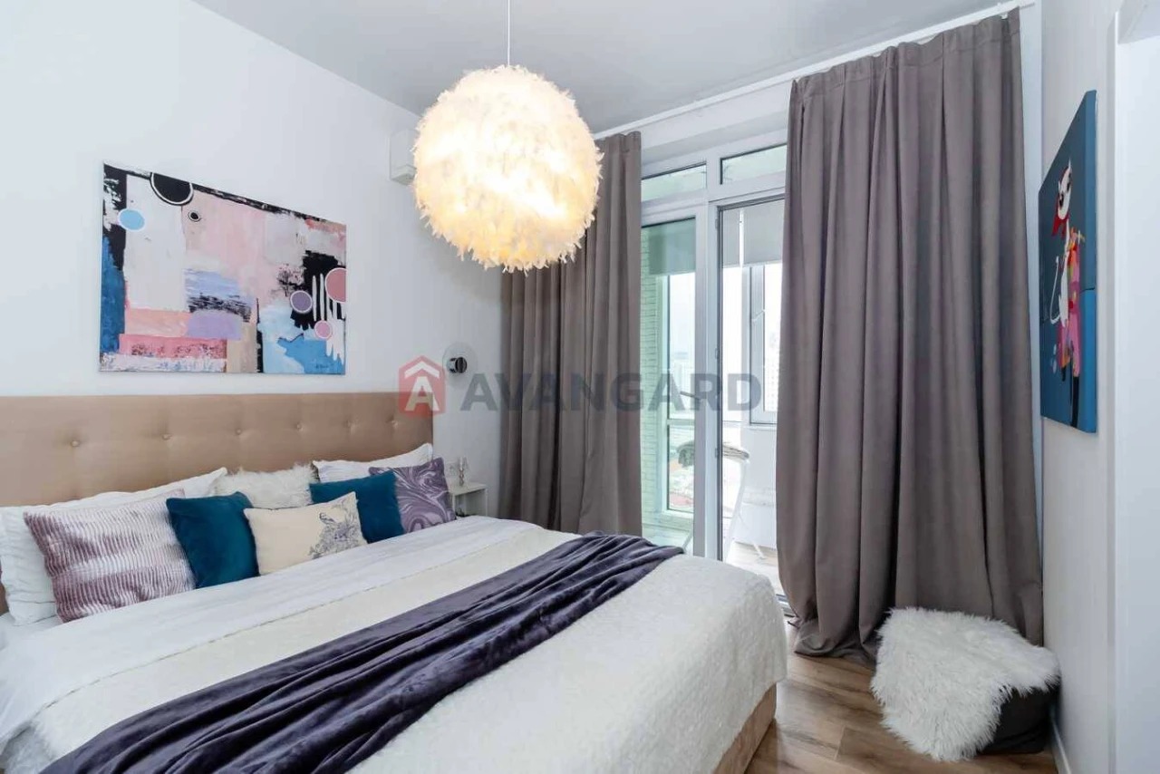 For Sale 2-bedroom apartment, Kyiv, Holosiiv, Saksahans'ka Street
