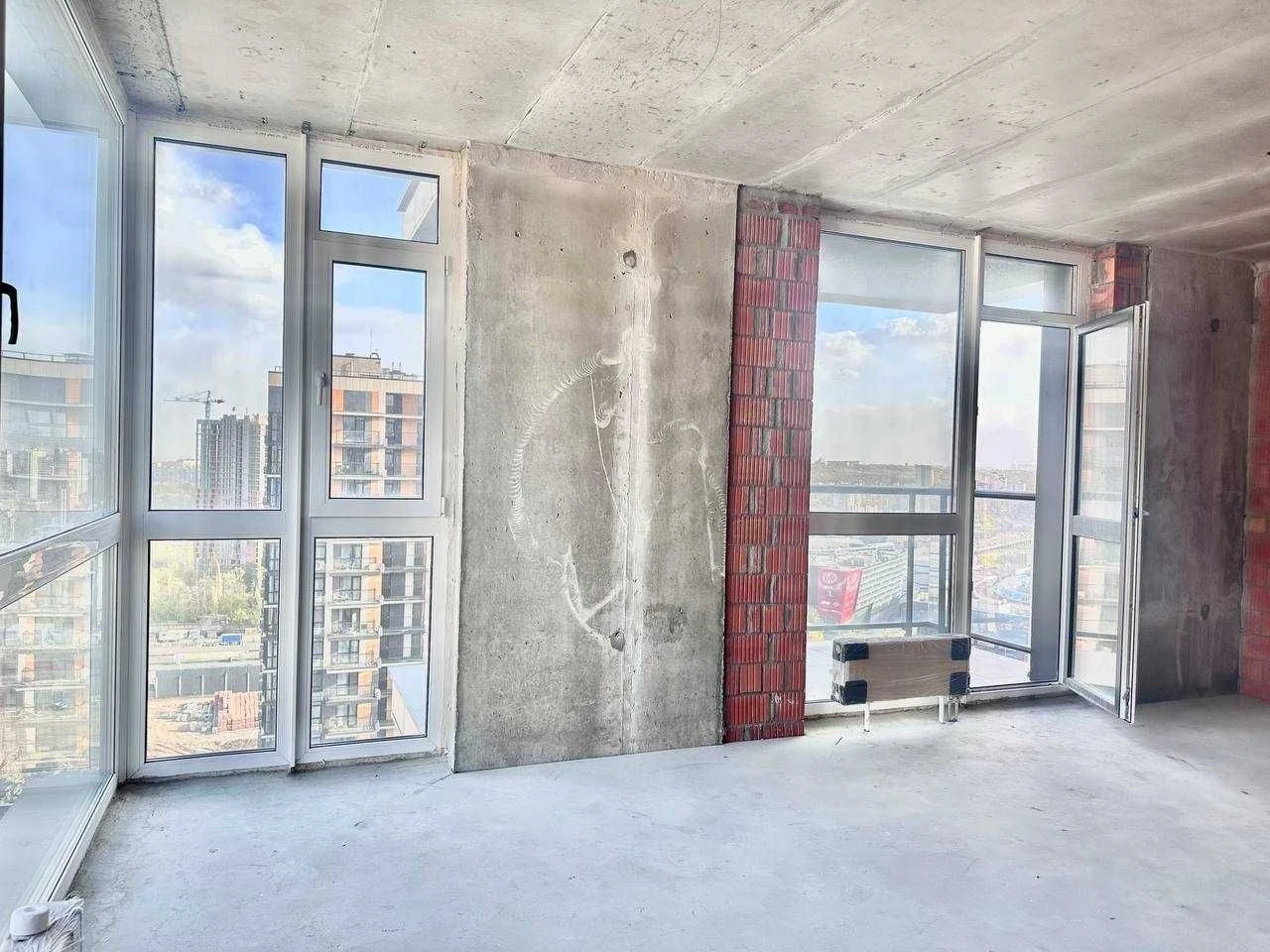 Продажа 2-комнатной квартиры 80 м² в ЖК «Французский квартал 2»