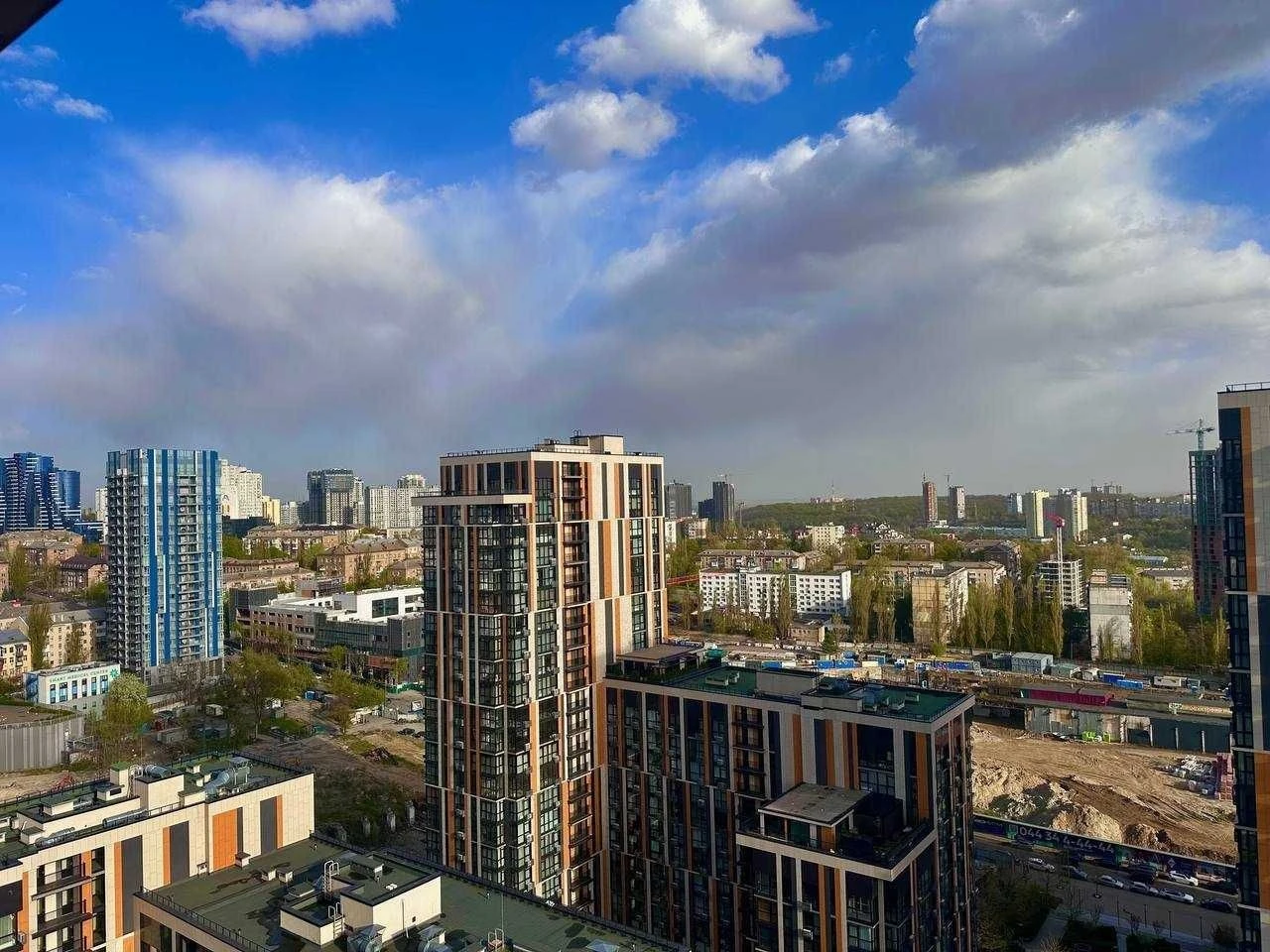 Продажа 2-комнатной квартиры 80 м² в ЖК «Французский квартал 2»