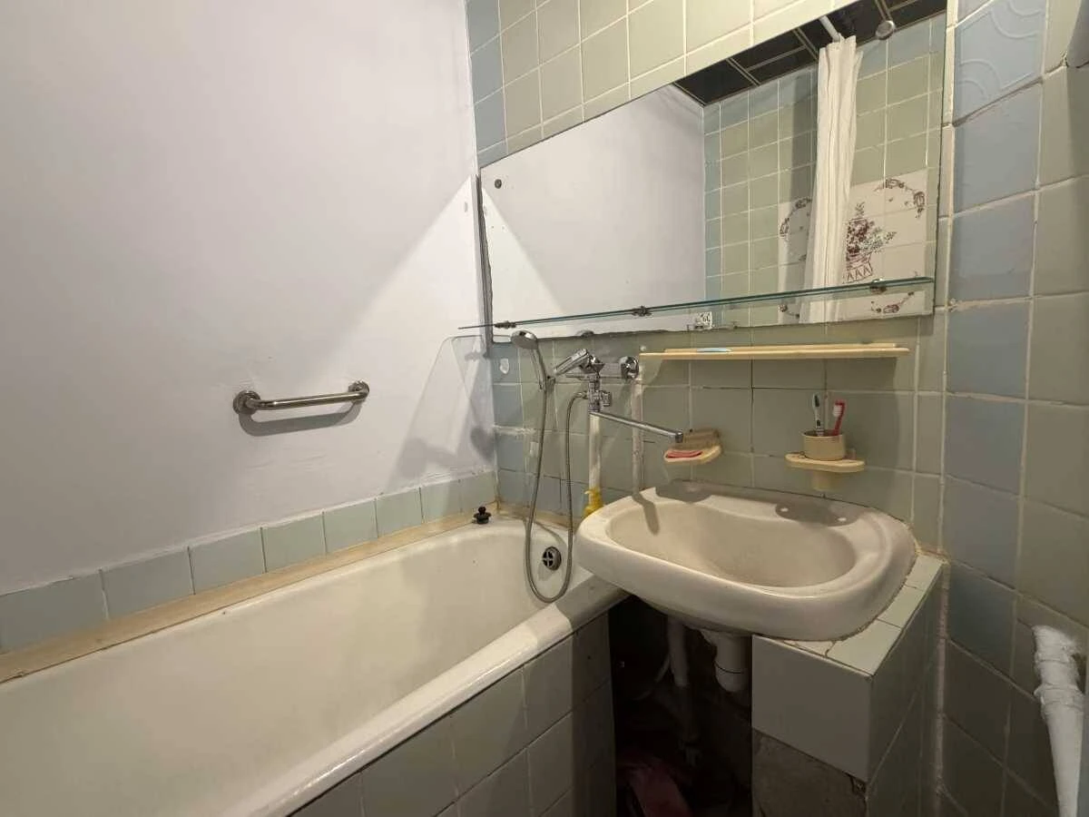 Продам 3-к квартиру Київ, Дарницький, Здолбунівська вул, 7а