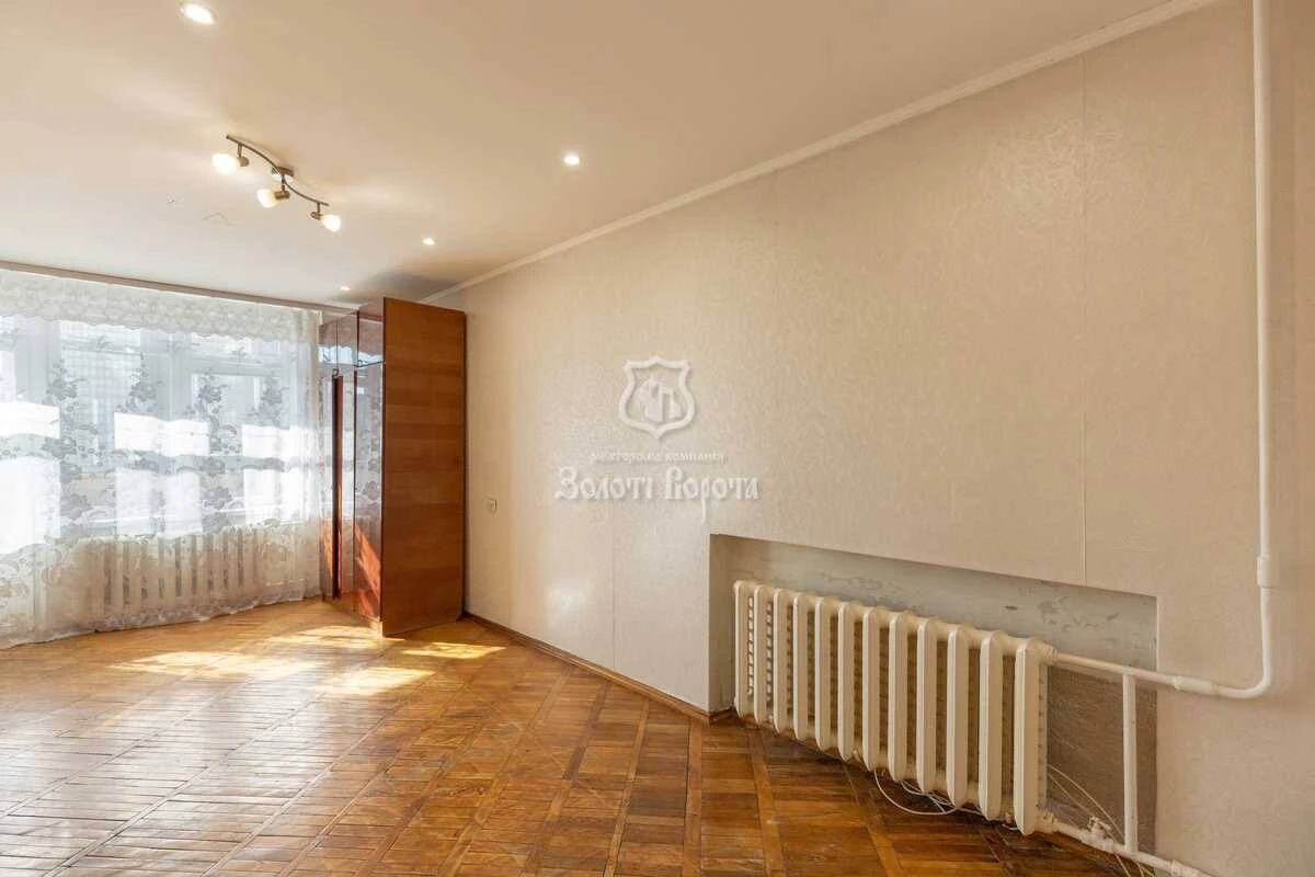 Продам 1-к квартиру Київ, Соломянський, Смілянська вул, 19