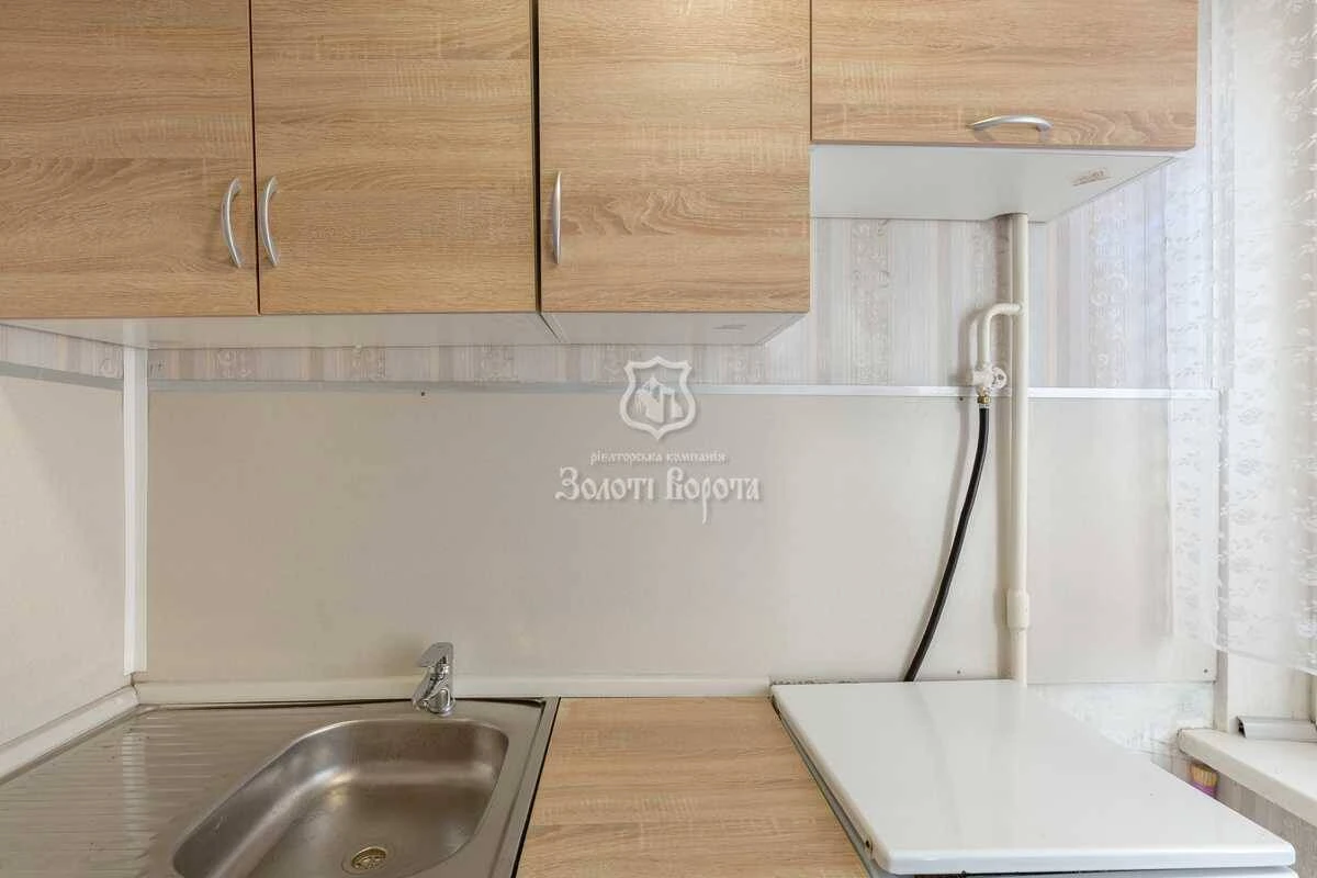 Продам 1-к квартиру Київ, Соломянський, Смілянська вул, 19