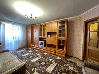 Квартира. Київ, Драгоманова вул.