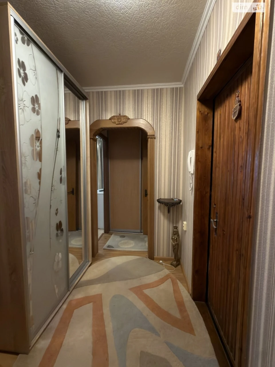 Apartment for Sale - "Parus"