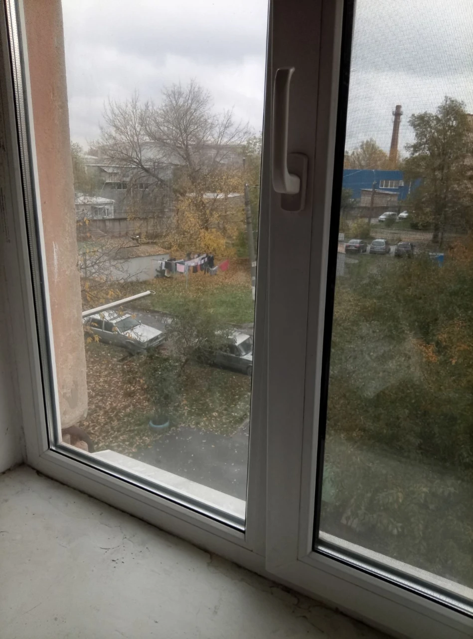 Room for Sale in Student Dormitory on Kyivska Street