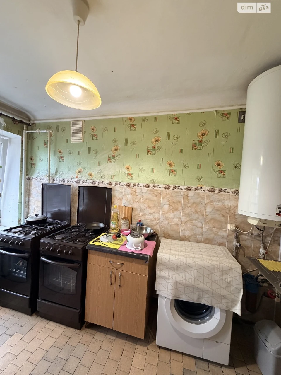 Sale of Room in Grain Storage