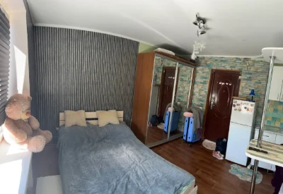 Комната в коммуналке