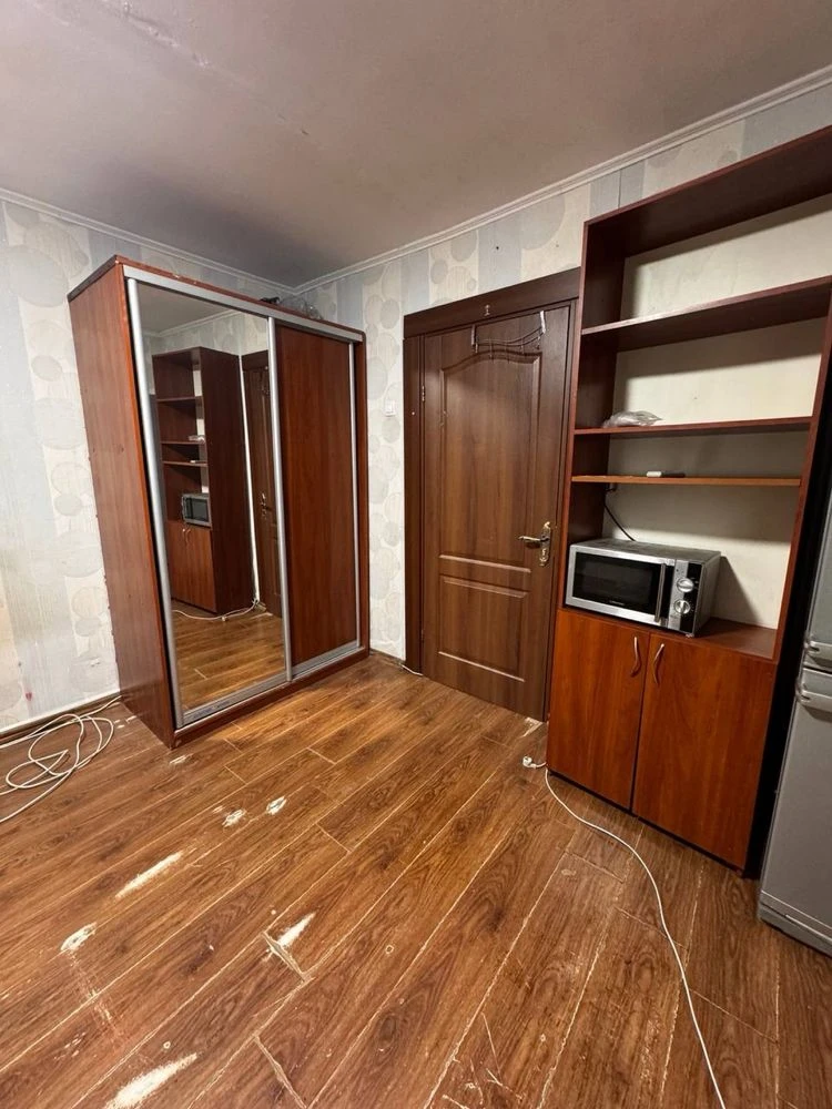 Apartment for sale in a dormitory