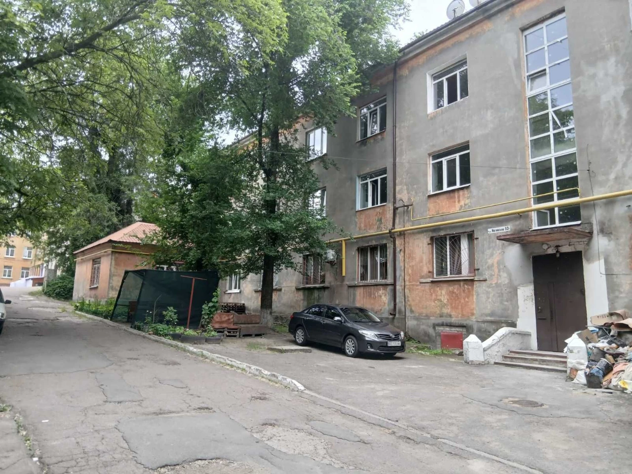 Продаж кімнати, вул. В.Івасюка, 53 (пр. І.Мазепи)!"