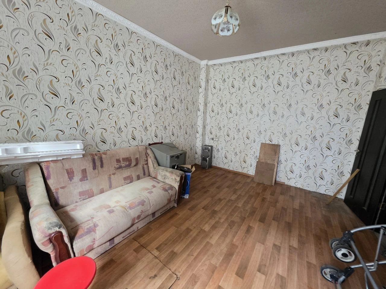 For sale 2 privatized rooms