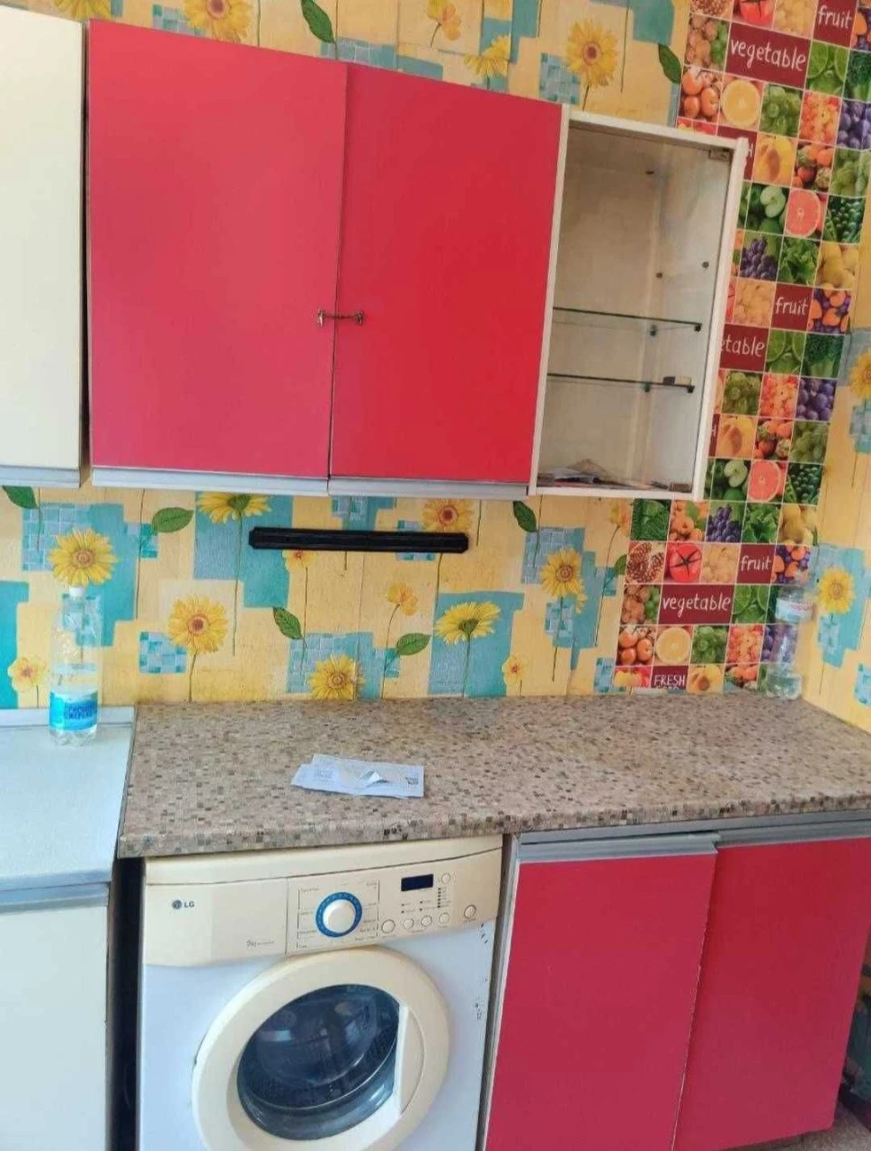 2 комнаты в коммуне на проспекте Адмиральском, 344499