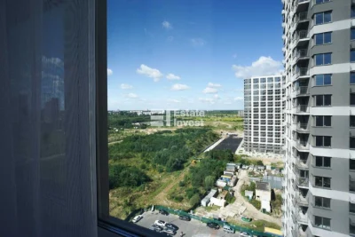I will sell a 3-room apartment with a new designer renovation in the Varsha residential complex