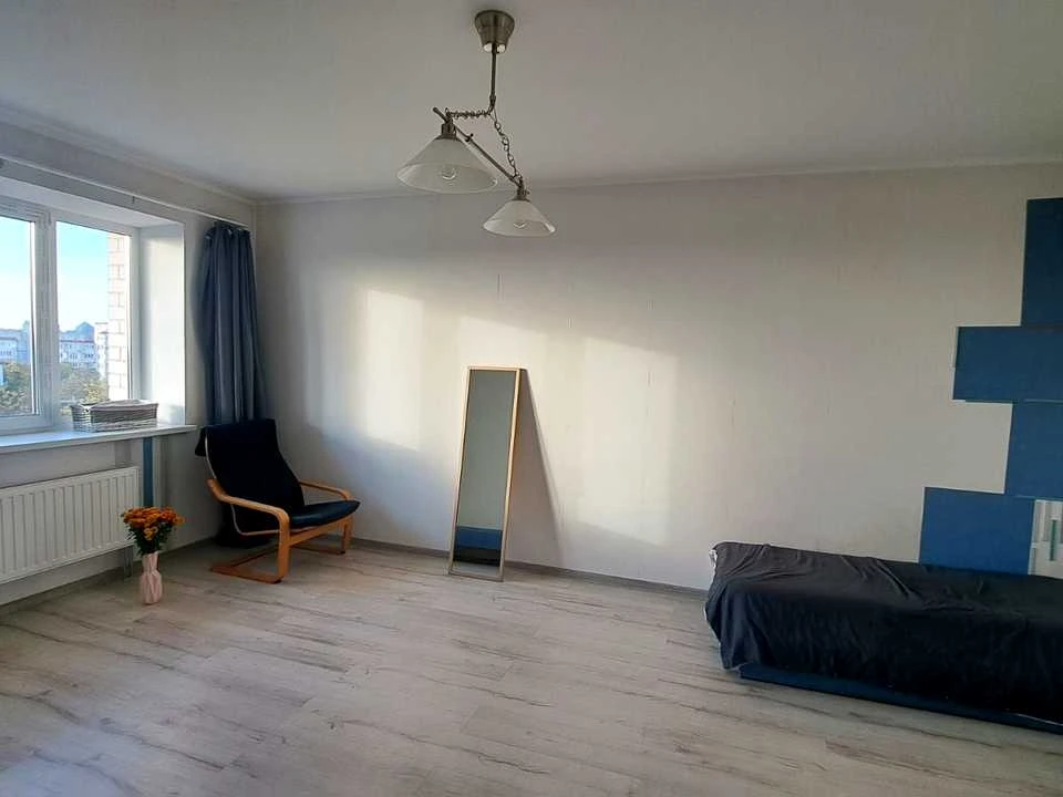 Apartment. Bucha, Nove shose