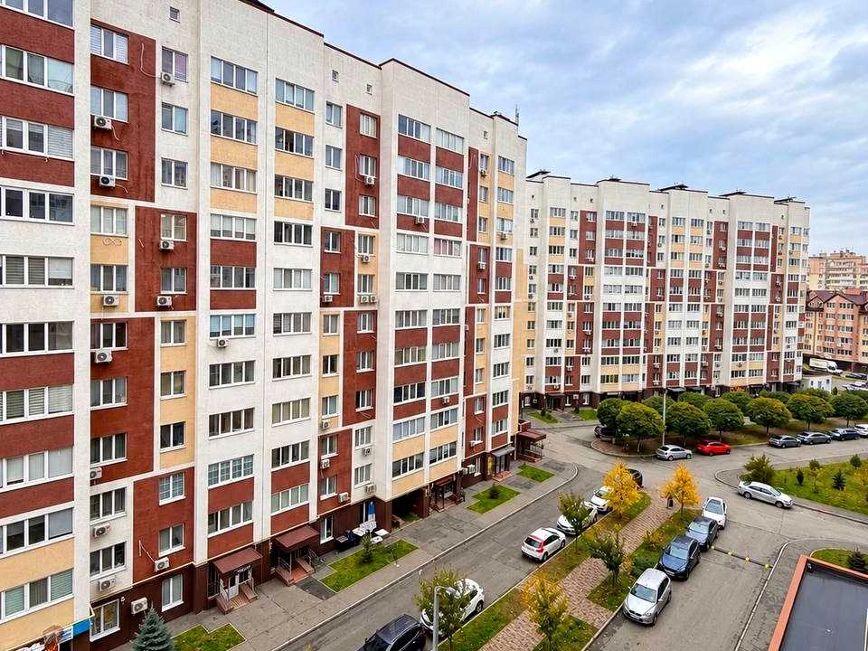 Apartment. Vyshneve, Masihnobudivnykiv Street