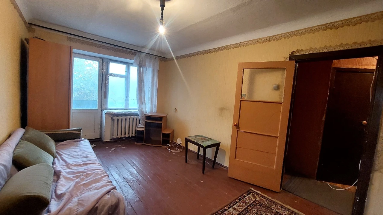 For sale 2-room apartment. Greek Street, 1.