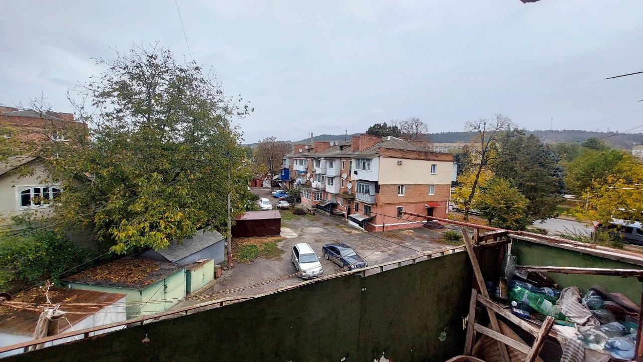 For sale 2-room apartment. Greek Street, 1.