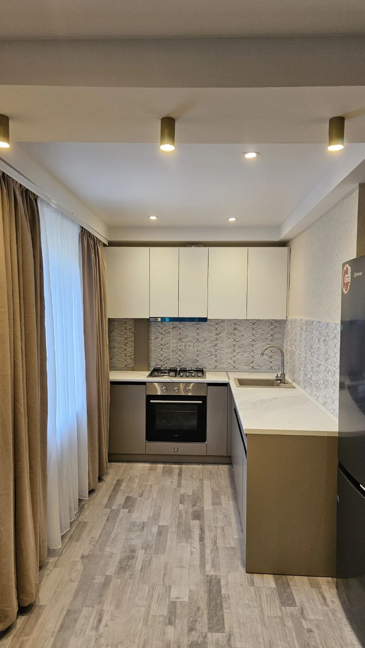 2 bedroom apartment for sale, mar