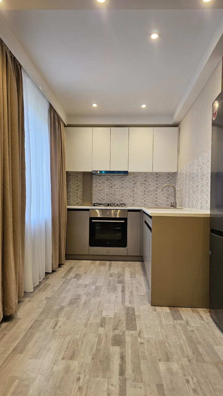 2 bedroom apartment for sale, mar