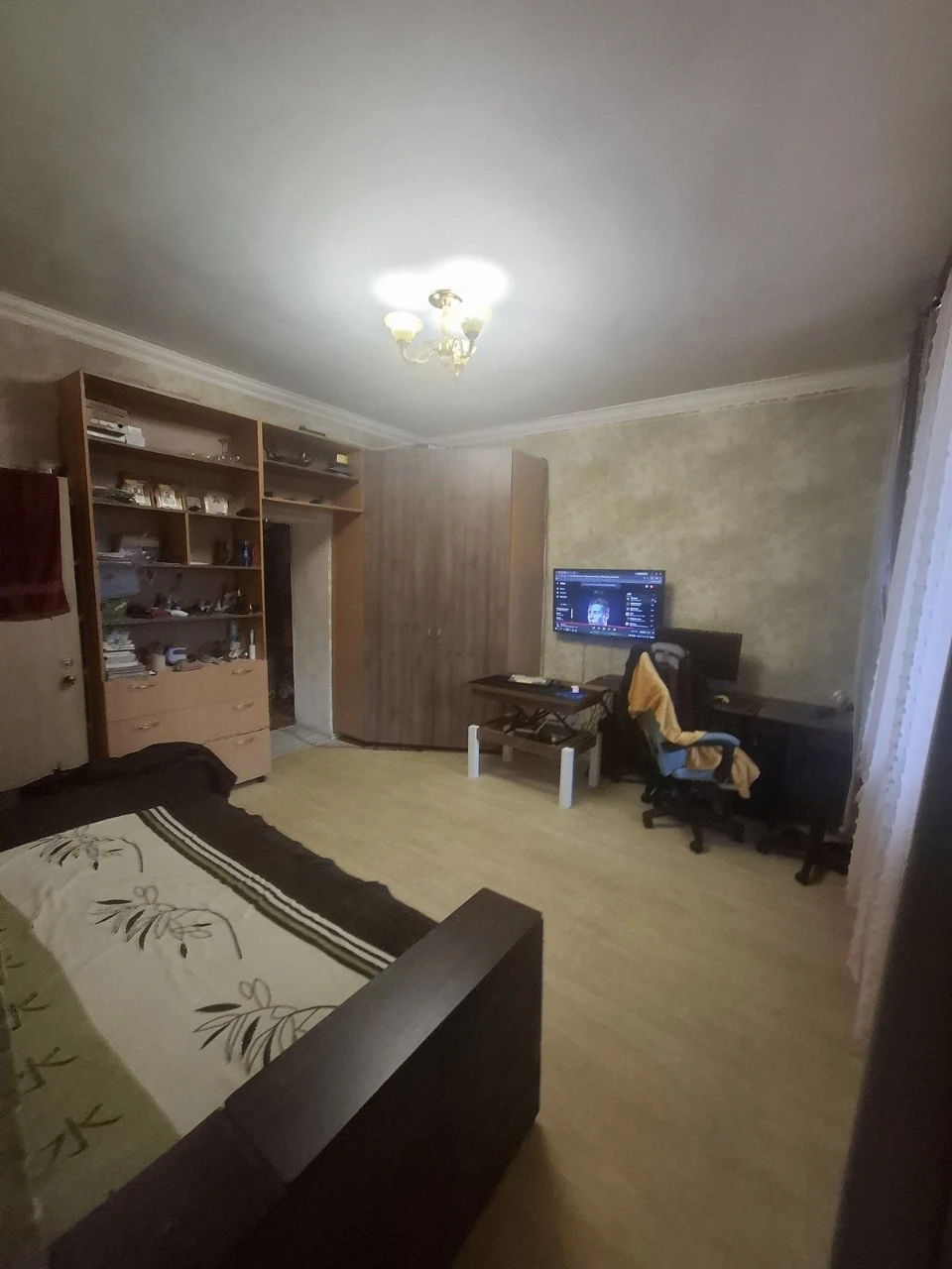 Продається 2к квартира м.Кам'янське Дніпропетровська область