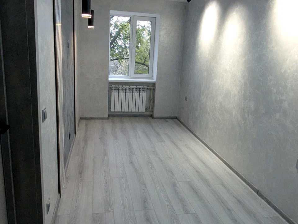 Квартира. Кам'янське, Єдності вул.