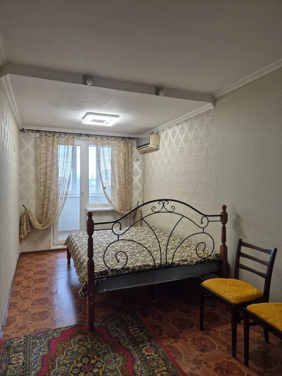 Продаж 3-кімнатній квартири в Дзержинці