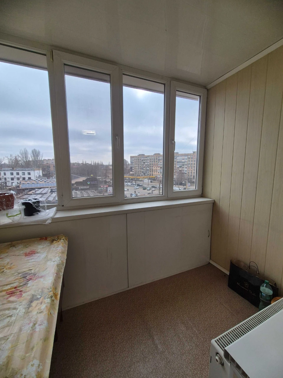 Продаж 3-кімнатній квартири в Дзержинці