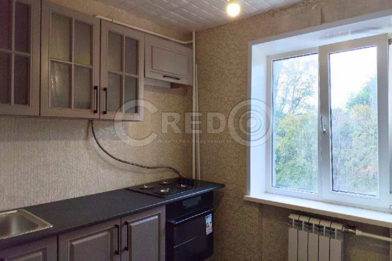 Sale of a 2-bedroom apartment. South-East-West-North.