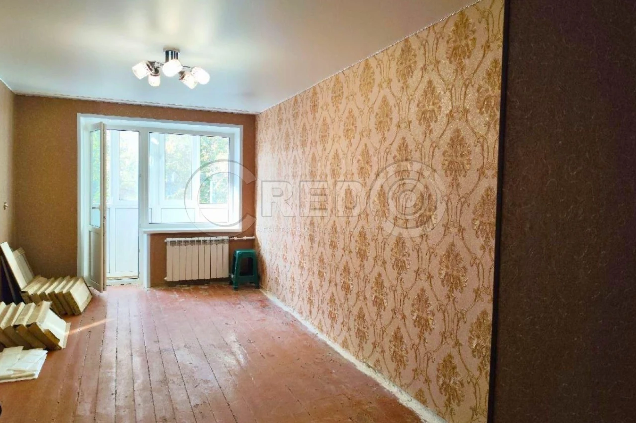 Sale of a 2-bedroom apartment. South-East-West-North.