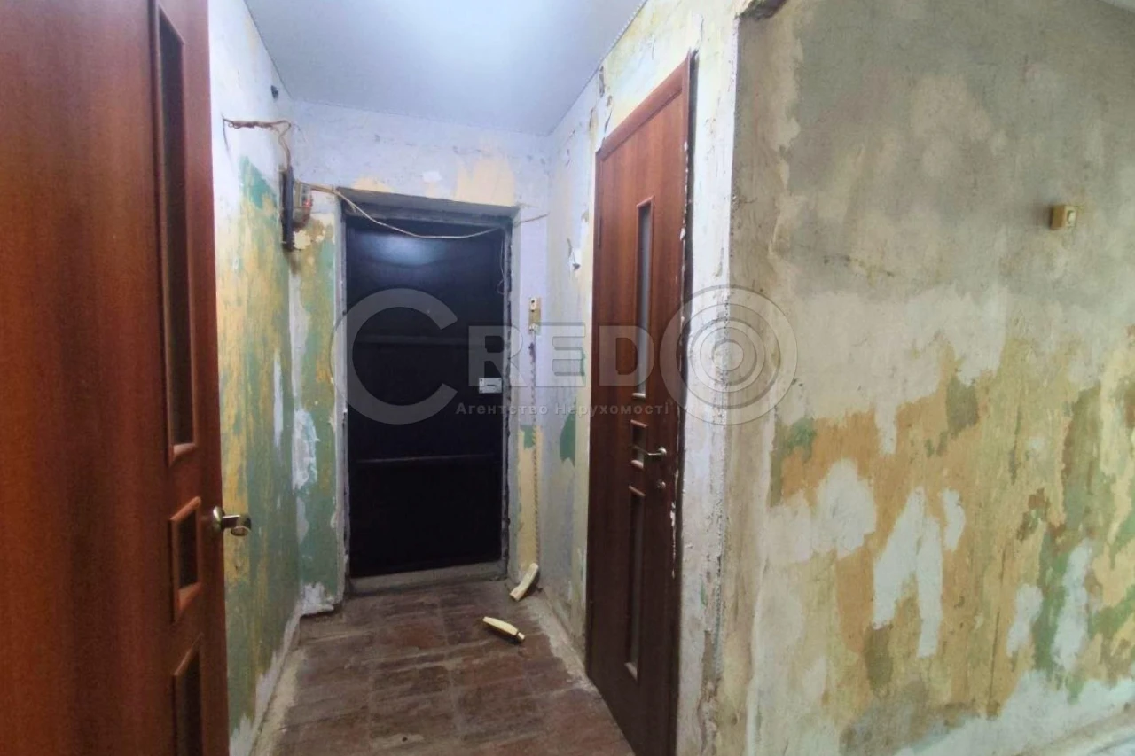 Sale of a 2-bedroom apartment. South-East-West-North.