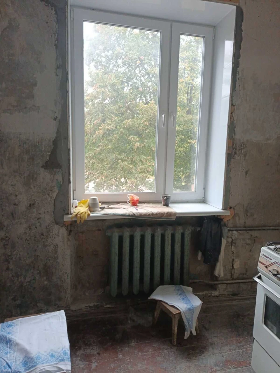 Two-room apartment for renovation - excellent location.