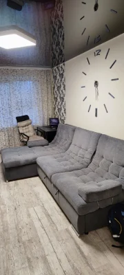 For sale 3 rooms in building 5/9, Gornyatsky district