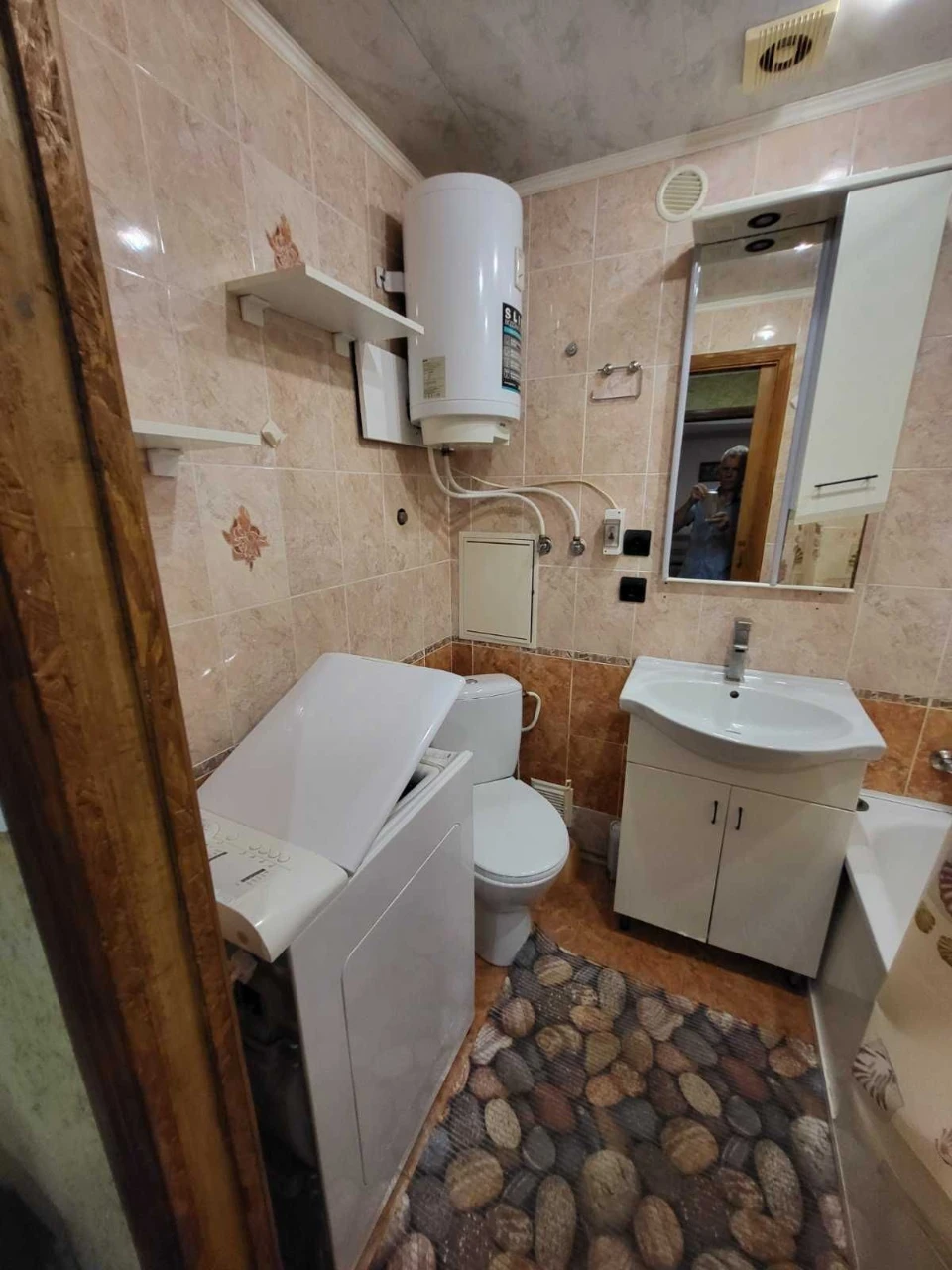 One-bedroom apartment for sale, 173rd quarter
