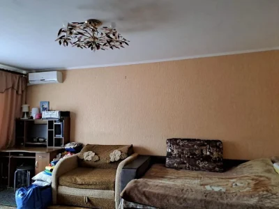 Продаётся 1-комнатная квартира в районе Киевская