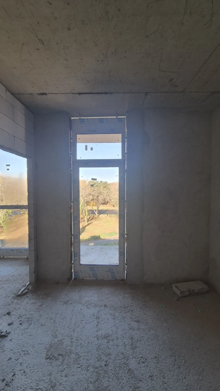 Продам 1 к квартиру з видом на паланок та парк