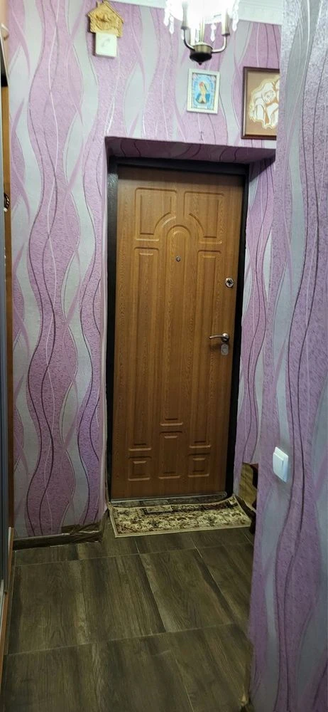 Двокімнатна квартира в центрі, на вулиці Торгова площа. М